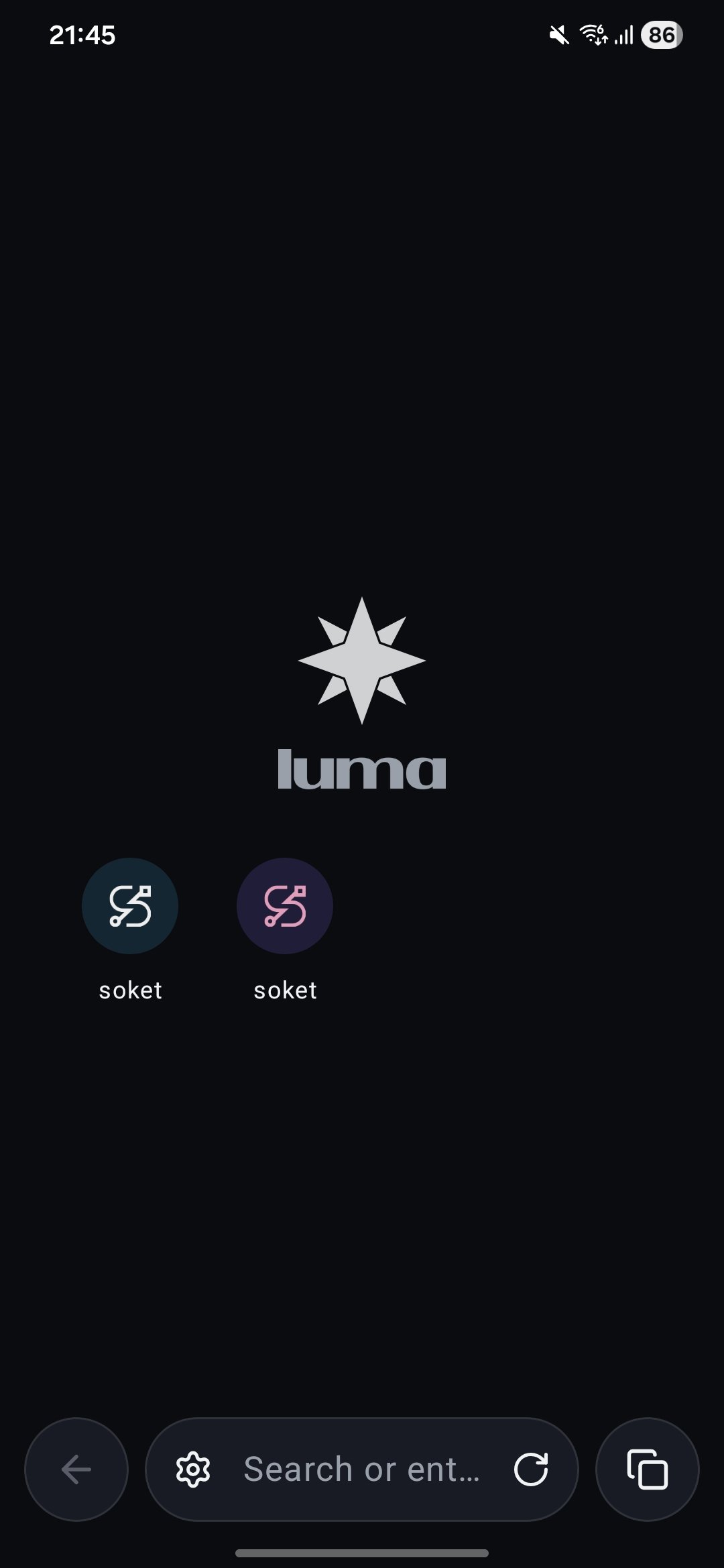 Luma's start page: the Luma star and wordmark over a dark background, shortcut tiles and a rounded bottom bar with back, address field and tabs buttons