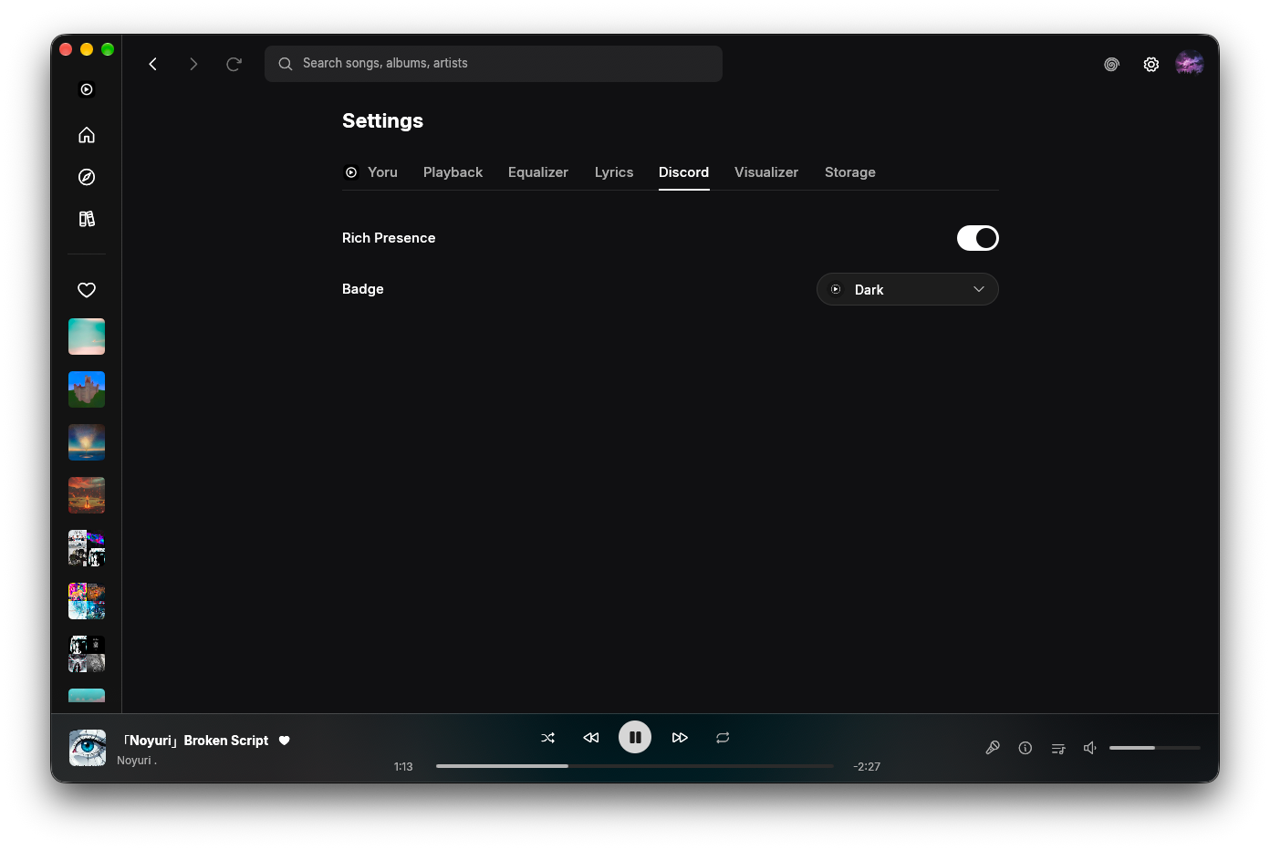 Yoru's Discord settings with a Rich Presence toggle and badge choice