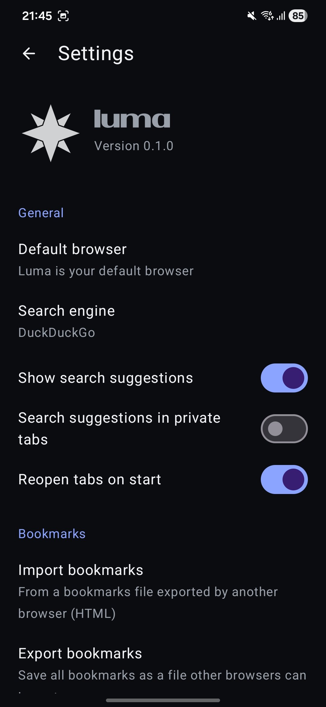 Luma's Settings: default browser, search engine, search suggestions switches, reopen tabs on start and bookmark import and export